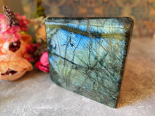Load image into Gallery viewer, Giant Discounted Labradorite
