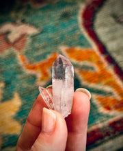 Load image into Gallery viewer, Vera Cruz Amethyst Points
