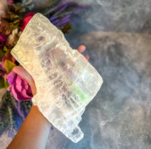 Load image into Gallery viewer, Genuine Huge Raw Selenite Specimens, Clear Large Selenite Slabs
