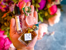 Load image into Gallery viewer, Limited Edition Mothers Day Gift Set, Mama Fairy, Tea Faerie Perfume, Goddess Perfume, Rose Quartz Heart
